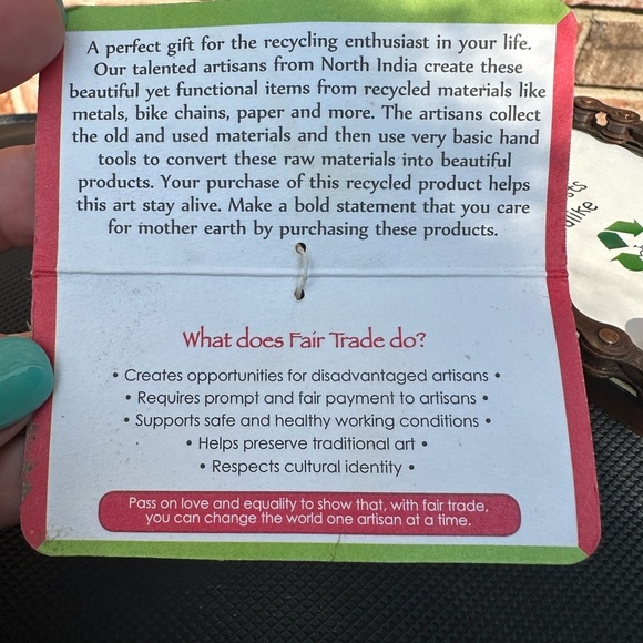 Bicycle Chain Recycled 3 Tier Hanging Picture Frame Approx. 17” x 3.75” x 3.75” - Picture 7 of 7